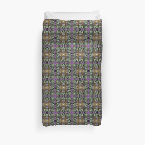 ANCIENT PEAR TREE MANDALA PATTERN Duvet Cover