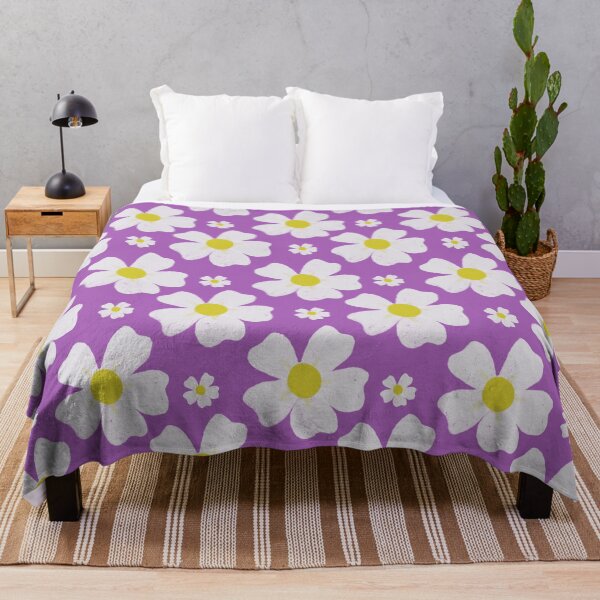 Large and Small Daisies Throw Blanket