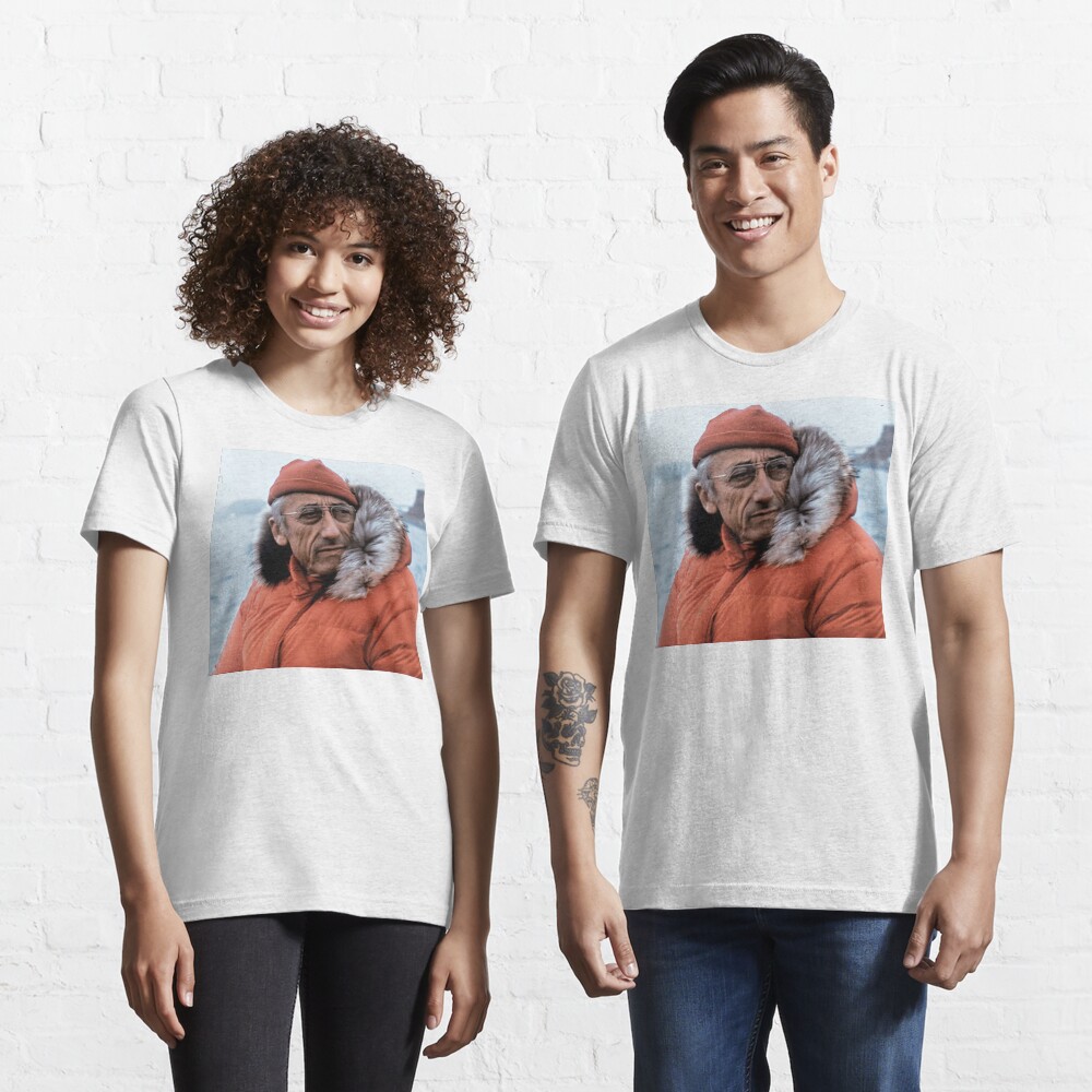 Jacques Cousteau Essential T-Shirt