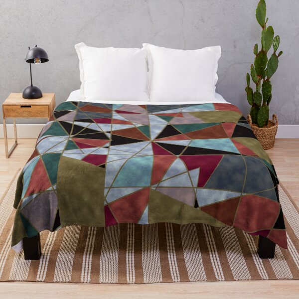 Artikelvorschau, Gedämpftes geometrisches Polygon-Design entworfen und verkauft von Ruth Palmer.