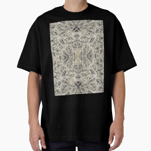 MONTANA ELK ANTLERS AFTER MATING SEASON 3 Oversized T-Shirt