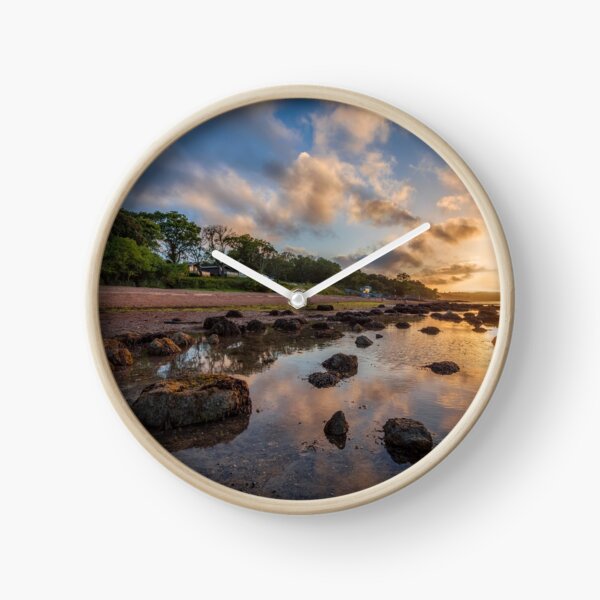 Woodside Lodge Retreat Sunset Isle Of Wight Clock