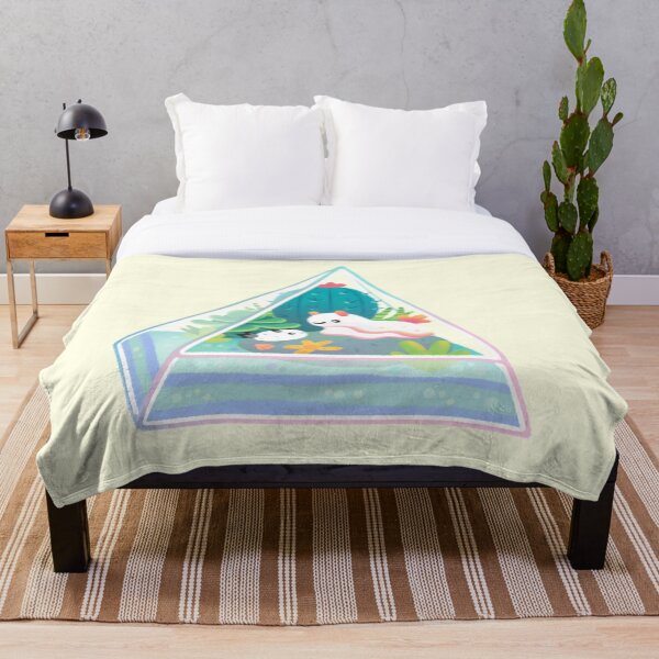 Ocean terrarium - Sea slug Throw Blanket