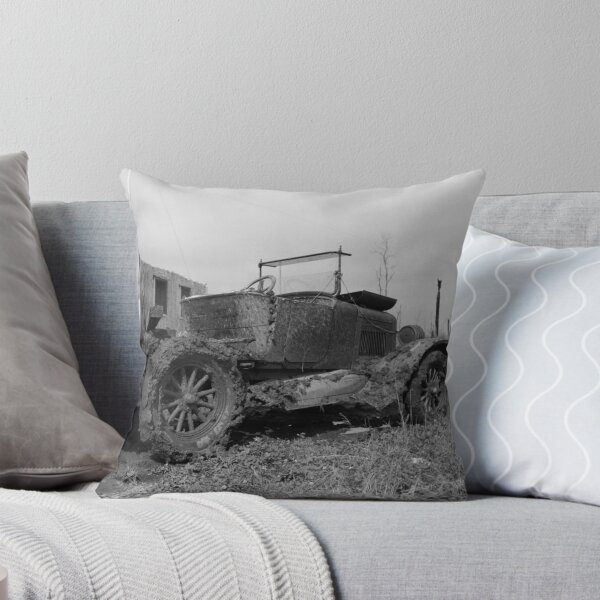 Item preview, Vintage Rat Rod Mudder - Minnesota 1939 designed and sold by warishellstore.