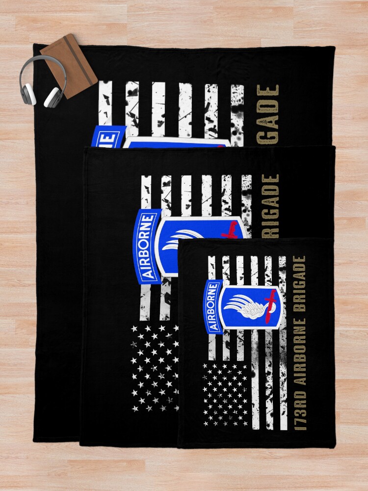 Alternate view of 173rd Airborne Brigade (Distressed Flag) Throw Blanket