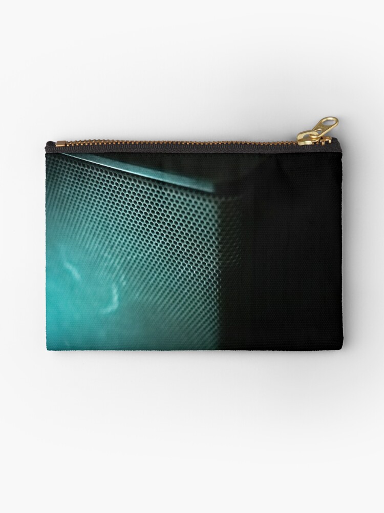 mesh zipper pouch