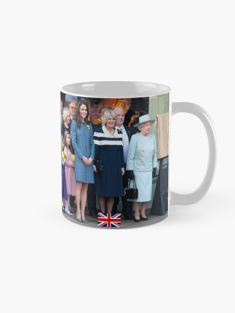 Mug uni Gabrielle rébus – La femme, la reine, la légende