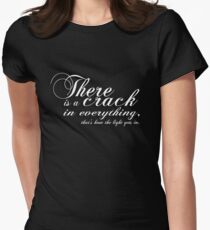 Leonard schwarz Tailliertes T-Shirt für Frauen
