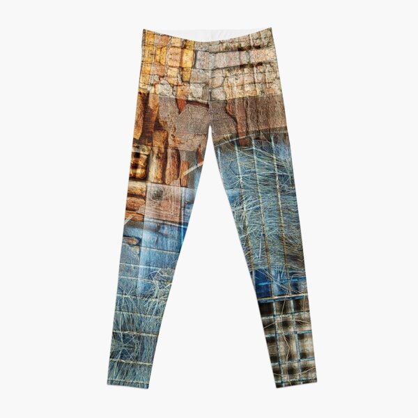 RED BRICKS AND BLUE TARP IN KATHMANDU NEPAL Leggings