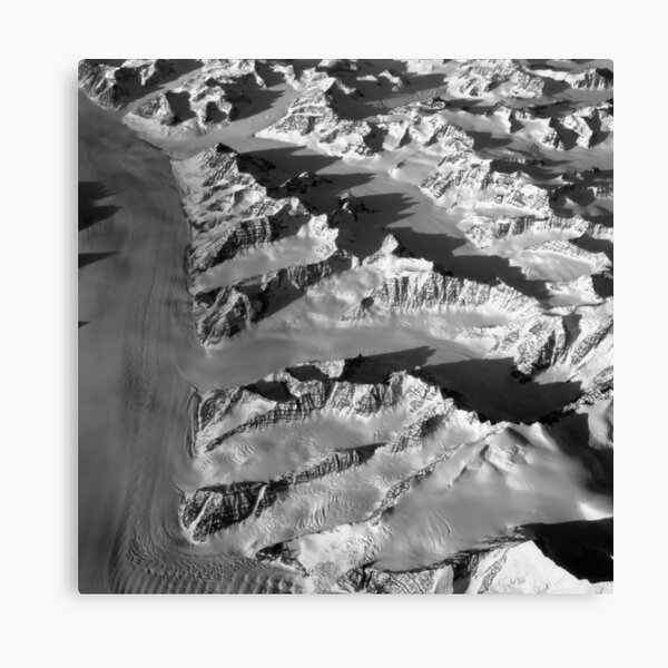 Mountain Ranges, Groenland Canvas Print