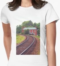 Jonesborough, Tennessee - Curved Train Tracks Women's Fitted T-Shirt