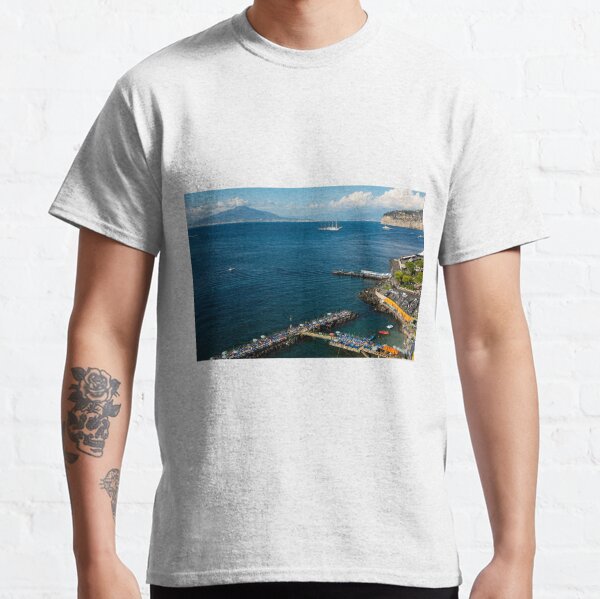 a view of mount vesuvius in italy from sorrento Classic T-Shirt