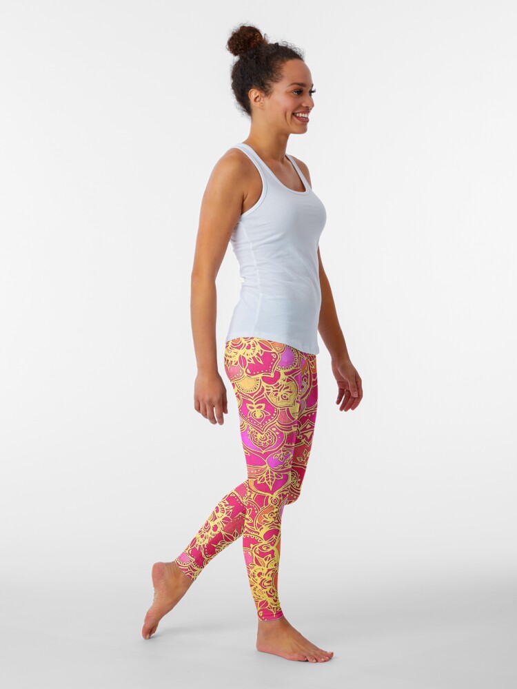 Hot Pink and Gold Baroque Floral Pattern | Leggings