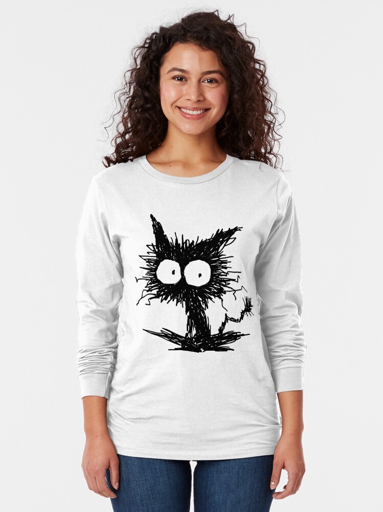 Aperçu 2 sur 5. T-shirt manches longues avec l'œuvre Chaton noir négligé GabiGabi créée et vendue par nekomeandon.