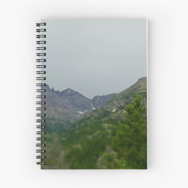 Aperçu de l'œuvre Montagne créée et vendue par Jackson Killion.