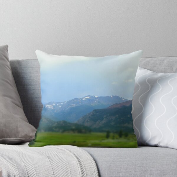 Aperçu de l'œuvre Mountain in RMNP créée et vendue par Jackson Killion.