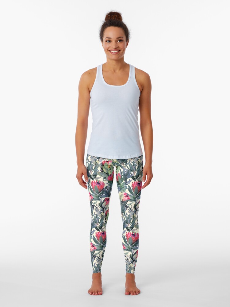 Women's leggings with a Protea print