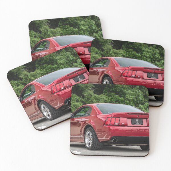 Artikelvorschau, 2004 Mustang SVT Cobra entworfen und verkauft von Mark Albano.