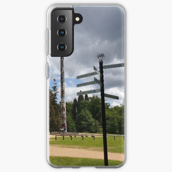 Totem pole vs direction pole at valley gardens Samsung Galaxy Soft Case