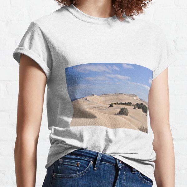 Gunyah Sand Dunes Classic T-Shirt