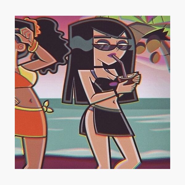 Danny Phantom- Sam on the Beach Photographic Print by Radrollins.