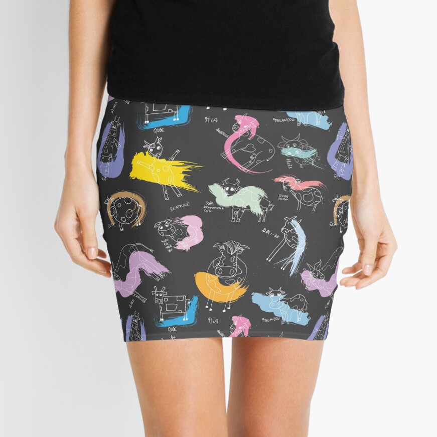 Funny cows line drawing with color splashes dark Mini Skirt