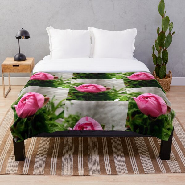 Item preview, Estampado floral rosado de Ranuncula Bud designed and sold by LCAppling.