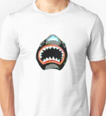 Verärgerter Haifisch in der Aquarellillustration Slim Fit T-Shirt