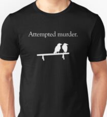 Camiseta ajustada Intento de asesinato (diseño blanco)