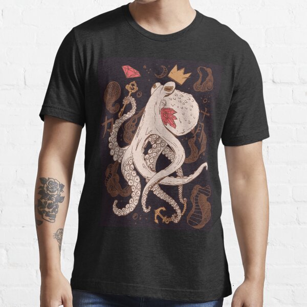 Royal Octopus Chi Gold Essential T-Shirt