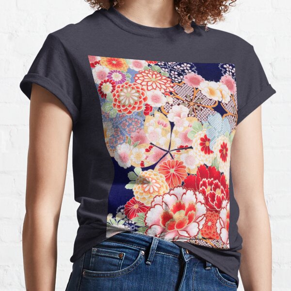 ANTIQUE JAPANESE FLOWERS Pink White Wild Roses Kimono Style Floral Classic T-Shirt