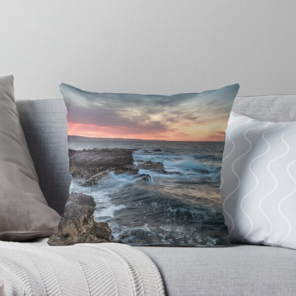 Item preview, Más allá de la pared del puerto designed and sold by Logopad.
