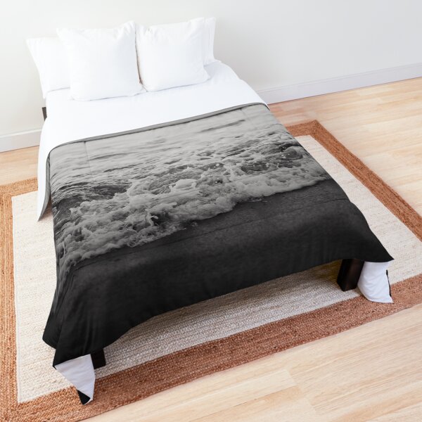 Ocean Crash Comforter