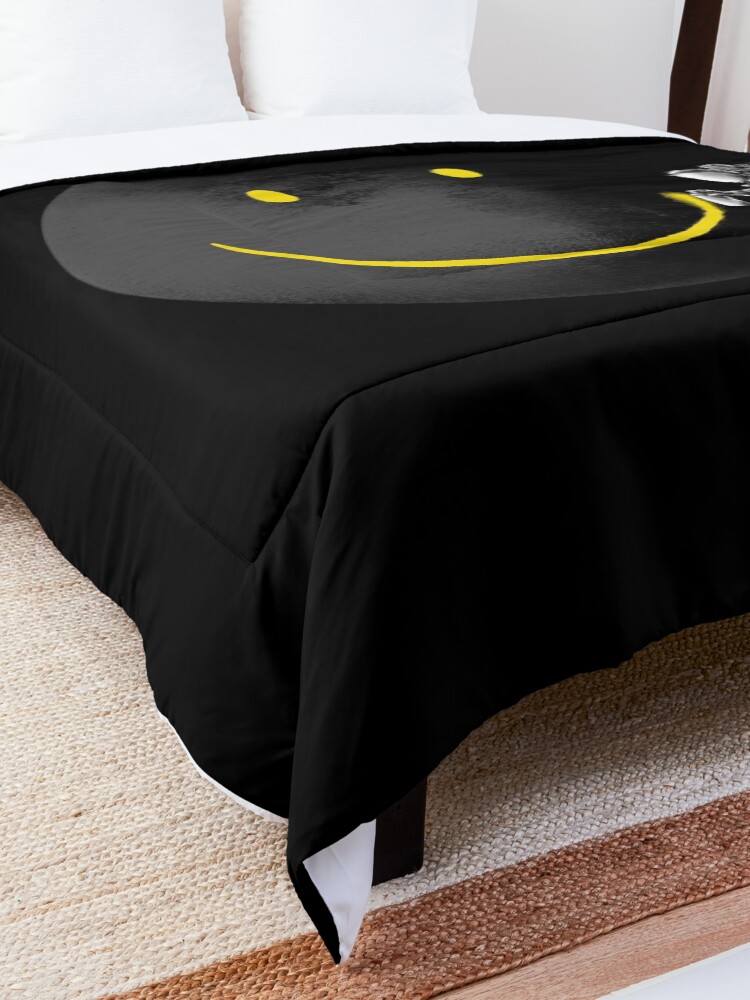 Alternate view of Make a Smile Comforter