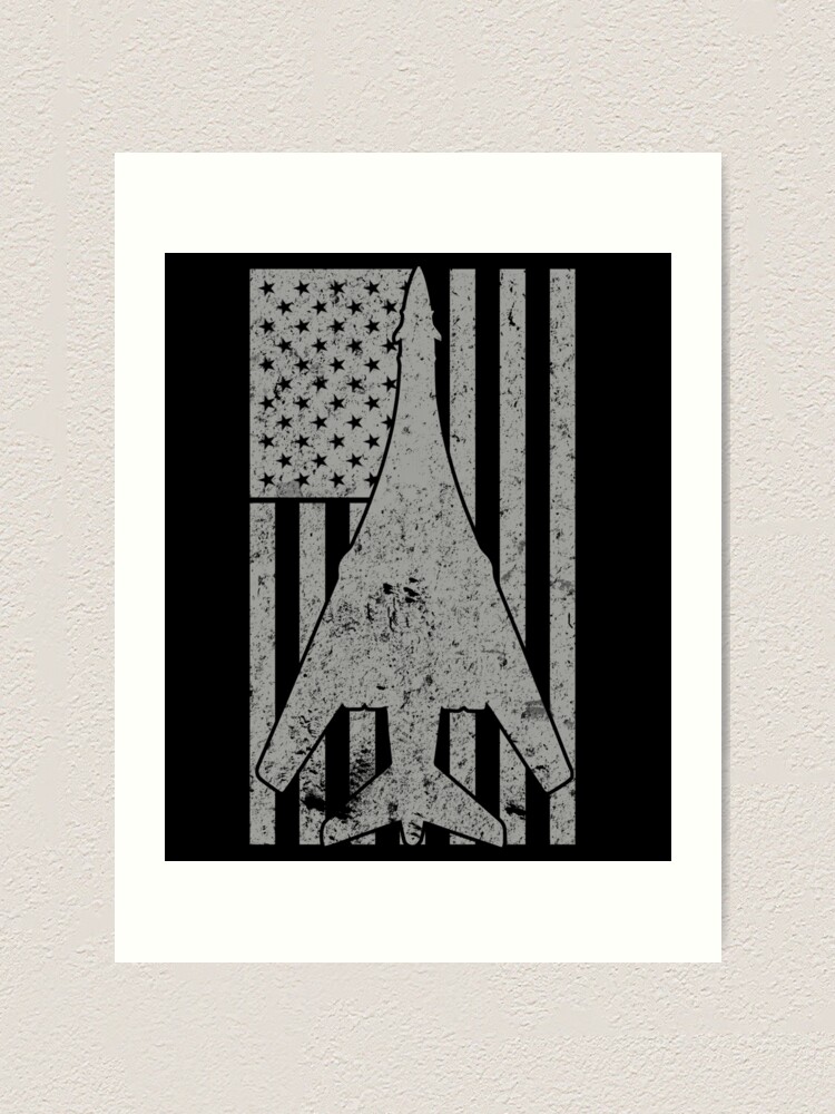 B-1 Lancer Supersonic Bomber Airplane Vintage Flag T-Shirt B-1 Lancer Supersonic Bomber Airplane Vintage Flag T-Shirt