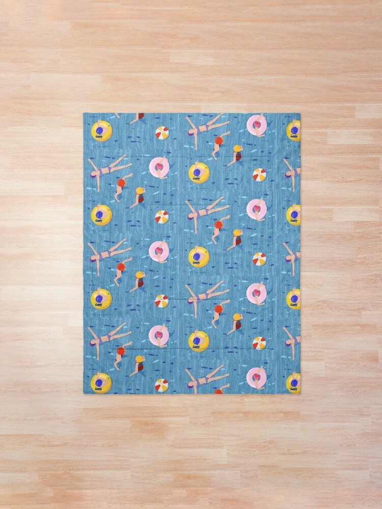 Alternate view of swimming is a breeze Comforter