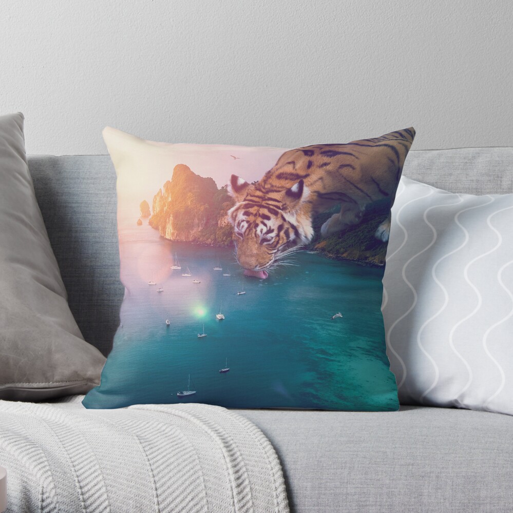 stay hydrated II Throw Pillow