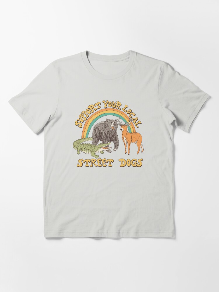 Imagen 3 de 7, Camiseta esencial con la obra Perros callejeros, diseñada y vendida por wytrab8.