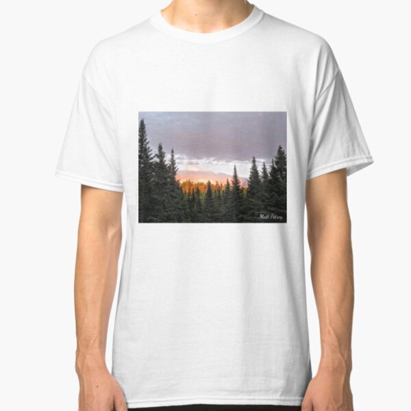 Sunset on the pines Classic T-Shirt