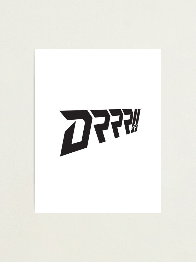 Aperçu 1 sur 3. Impression photo avec l'œuvre Logo Durarara créée et vendue par DnDweeb56.