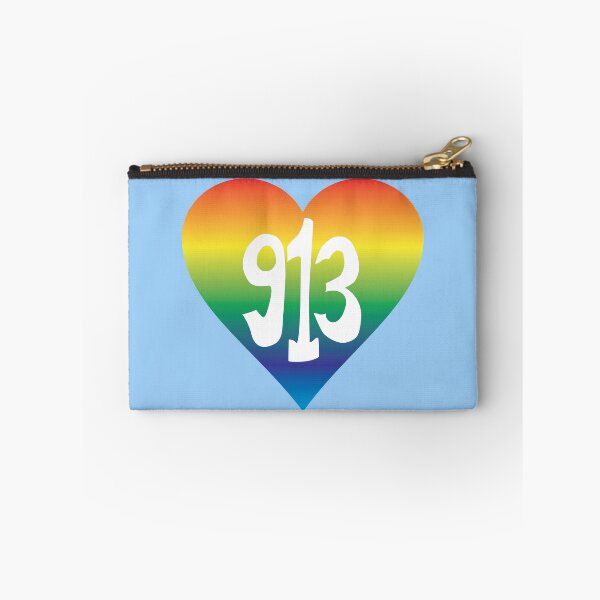 Artikelvorschau, Hand gezeichnete Postleitzahl des Kansas-Stolz-Regenbogen-Herz-913 entworfen und verkauft von itsrturn.
