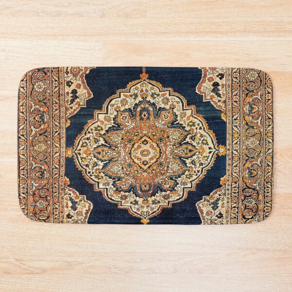 Aperçu de l'œuvre Tabriz Azerbaïdjan Nord-Ouest Tapis Persan Impression créée et vendue par Vicky Brago-Mitchell®.