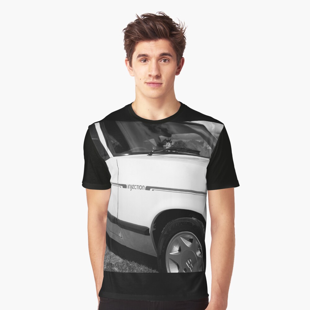 Classic Ford Capri 2.8 Injection Graphic T-Shirt