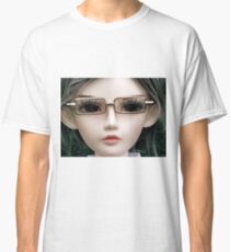 Alice Classic T-Shirt