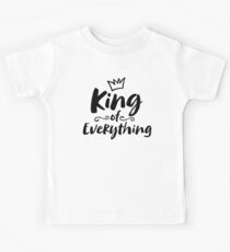 Camiseta para niños KING of Everything - Letras negras graciosas sobre blanco