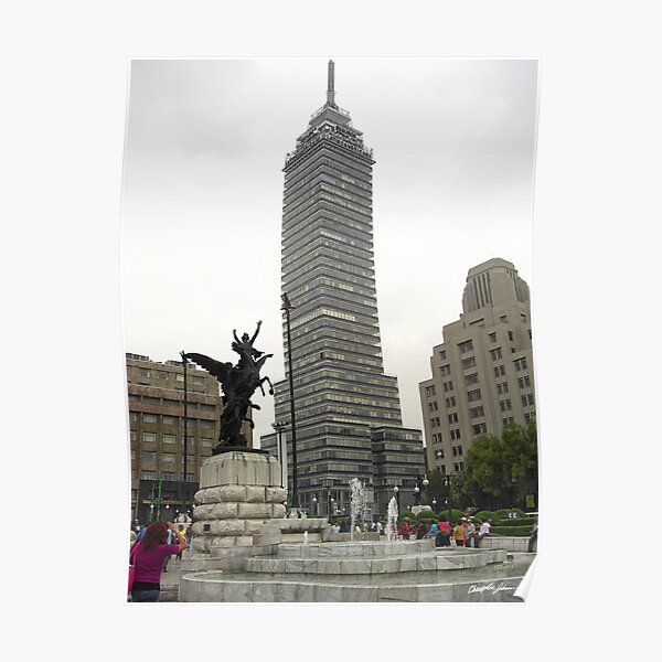 La Torre Latinoamericana desde Bellas Artes Poster