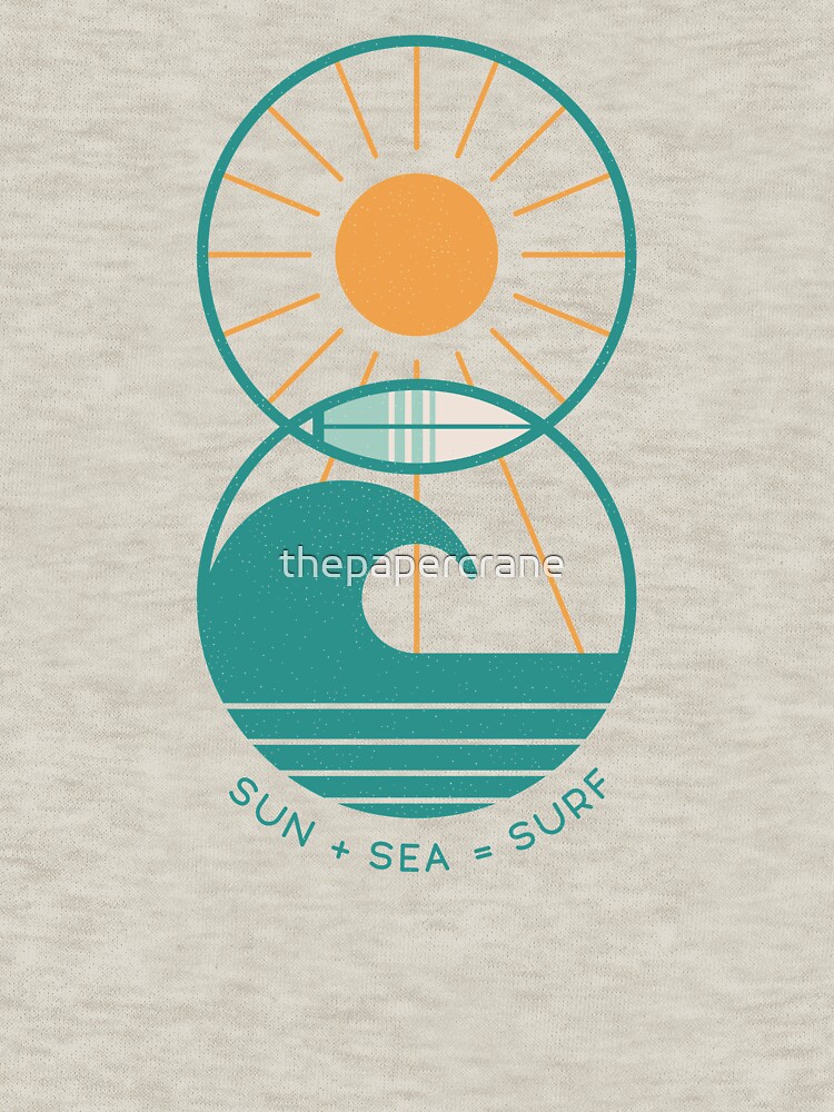 Aperçu 7 sur 7. T-shirt classique avec l'œuvre Sun Sea and Surf créée et vendue par thepapercrane.