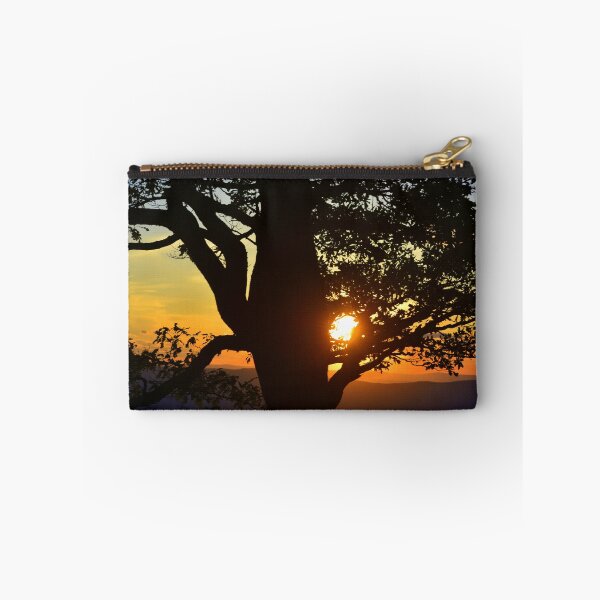 Artikelvorschau, Sonnenuntergang in den blauen Rand-Bergen entworfen und verkauft von Sunshinesmile83.