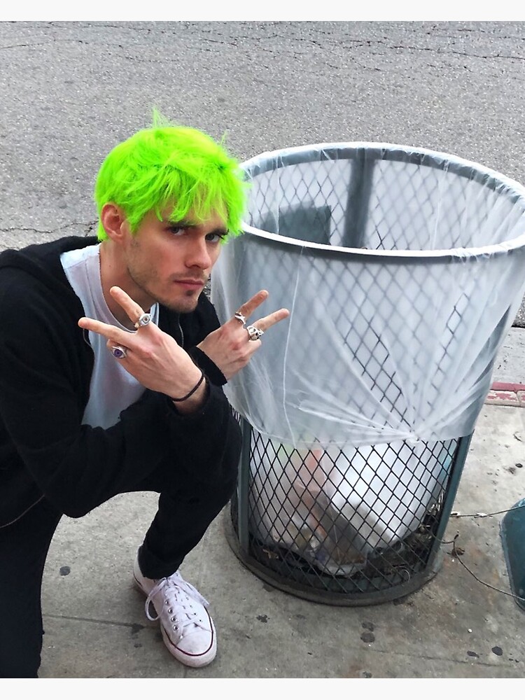 Awsten knight