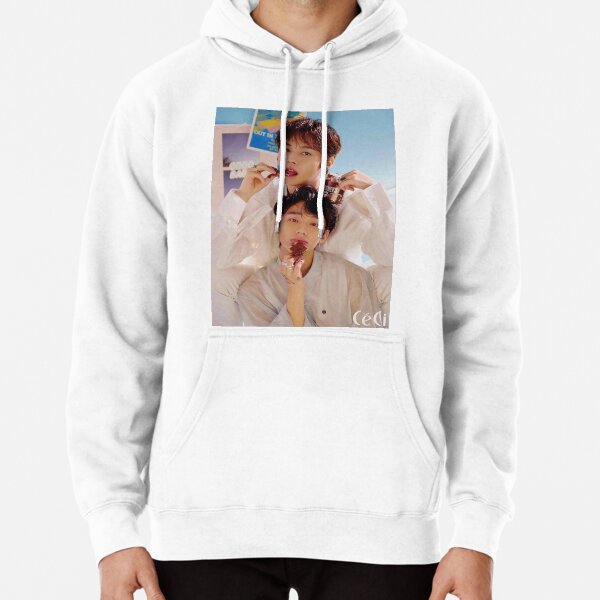 stray kids sweater